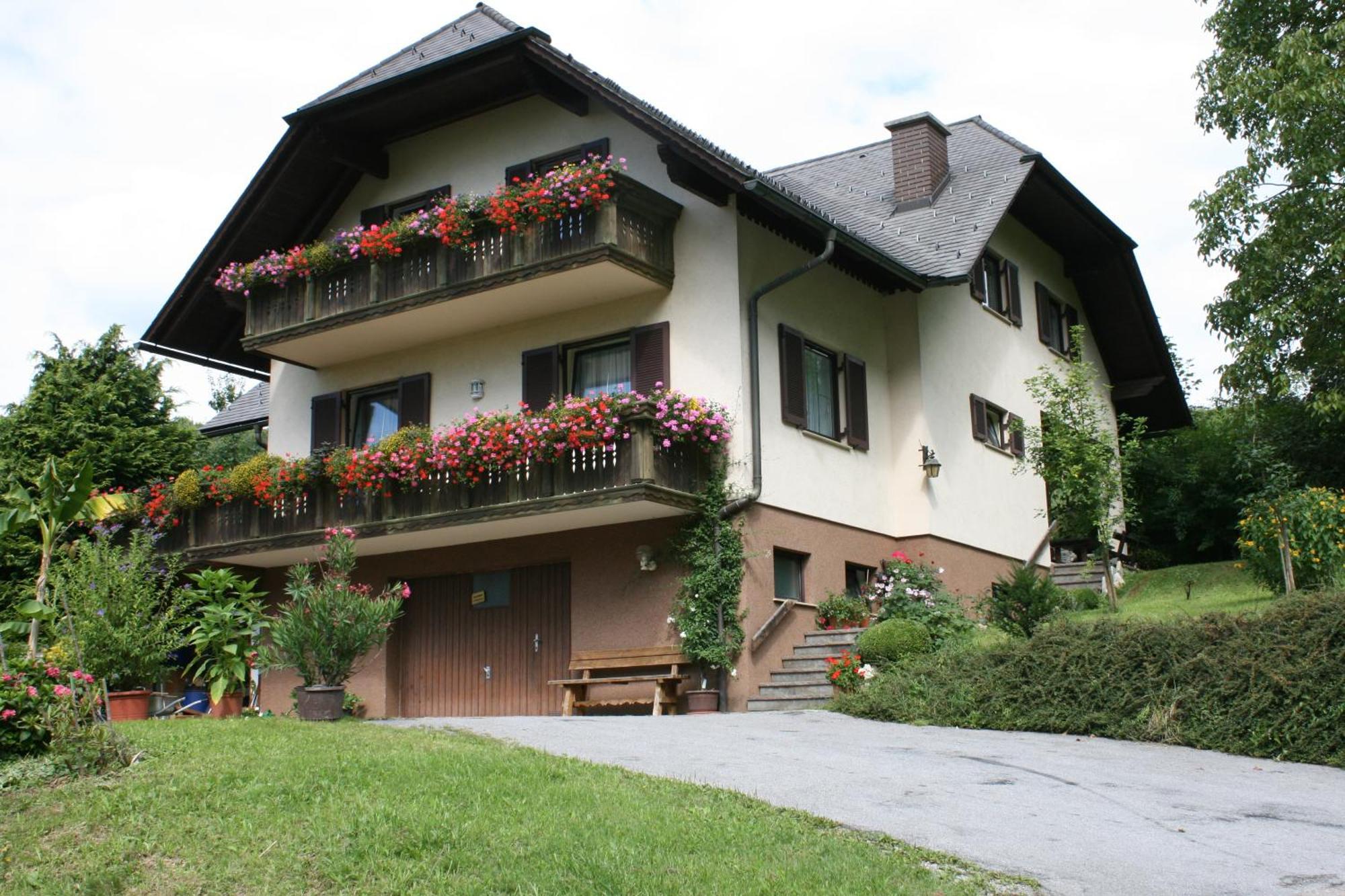 Gasthaus - Gaestehaus Schusterbauer Rein Exterior foto