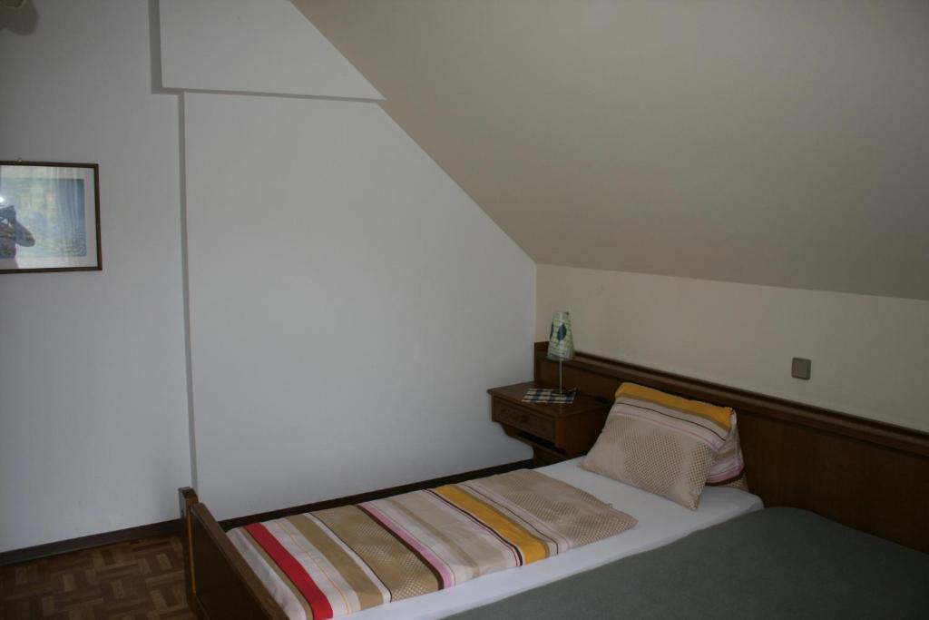 Gasthaus - Gaestehaus Schusterbauer Rein Quarto foto
